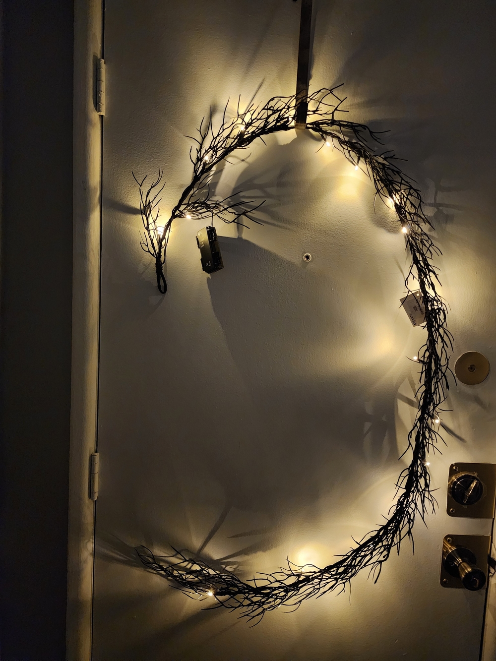 Spooky Lighted Twig Swag For Mantel, Table, Staircases Decor. NWT